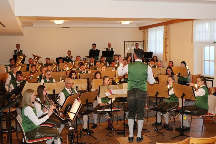 Frühlingserwachen beim Musikverein Traberg